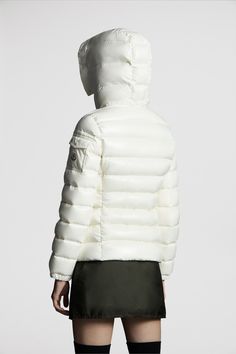 In line with the collection's clean, graphic aesthetic, the Badyf is a slim fit down jacket crafted from nylon laqué. In a play on textures, the glossy puffer is embellished with a synthetic fabric trim along the hood - easily detached depending on the temperature and your mood. White Moncler Jacket, Graphic Aesthetic, Moncler Jacket, Down Jackets, Fabric Trim, Synthetic Fabric, Down Jacket, Puffer, Jackets For Women