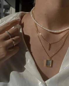 A classy and minimal necklace to wear every day. Its simplicity and featherlight weight compliments any outfit, occasion, and lifestyle. Featuring a tiny CZ bar charm suspended from a curb chain necklace. …………………………………. D E T A I L S • CZ charm measures 2 mm x 13 mm • Tarnish-resistant, waterproof, safe for sensitive skin • Curb chain with spring clasp• 18K Gold Filled • Hypoallergenic (lead-free, nickel-free, cadmium-free) Modern Jewelry With Pearl Charm For Gifts, Adjustable Minimalist Layered Choker Necklace, Chic Adjustable Pearl Necklace, Dainty Handmade Choker For Everyday, Trendy Everyday Pearl Chain Necklace, Elegant Everyday Jewelry Choker, Elegant Everyday Choker Layered Necklace, Chic White Chain Necklace For Everyday, Chic Handmade Necklace For Gifts