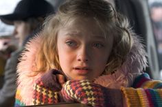 Still of Dakota Fanning in War of the Worlds Rick Gonzalez, Justin Chatwin, Tim Robbins, Man On Fire, Christopher Evans, Child Actresses, World Photo, Steven Spielberg