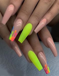 Nagellack Trends, Squoval Nails, Broken Nails, Drip Nails, Blush Nails, Exotic Nails, Summer Acrylic Nails, Neon Nails, Acrylic Nails Coffin