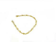 Delicate sterling silver 925 bracelet with yellow gold plated and cultured pearls, dainty bracelet with minimalist style, perfect for any occasion, is perfect to wear it alone or in combination with other minimalist bracelet, width: 2 mm, measure: 18 cms, with extension to lengthen. Dainty Gold Bracelets With Pearl Chain, Dainty Gold Anklets With Pearl Chain, Gold Minimalist Beaded Bracelet With Pearl Chain, Minimalist Gold Beaded Bracelets With Pearl Chain, Delicate Gold Bracelets With Pearl Charm, Dainty Gold-plated Pearl Chain Bracelet, Dainty Gold Sterling Silver Bracelet, Adjustable Gold Sterling Silver Delicate Bracelet, Adjustable Gold Pearl Bracelet With Delicate Chain