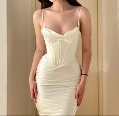 Formal Winter Dresses Classy, Cute Dresses For Photoshoots, Midi Formal Dress Classy, Mode Ulzzang, Grad Dresses, House Of Cb, Homecoming Dresses Short