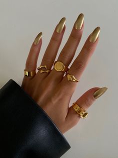 Chunky Gold Jewelry, Inexpensive Jewelry, Chunky Rings, Jewelry Photography, Cheap Jewelry