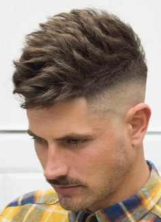 50 Stylish Undercut Hairstyle Variations to copy in 2021: A Complete Guide Modern Undercut, Mid Skin Fade, Asymmetrical Hairstyles, Beautiful Haircuts, Cool Short Hairstyles, Shoulder Hair