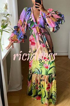 Long Sleeve Floral Maxi Dress, Vacation Maxi Dress, Plunging Neck Dress, Floral Dresses Long, Straight Dress, Long Sleeve Floral Dress, Necklines For Dresses, Bohemian Dress, Types Of Dresses