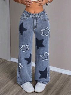 Casual Distressed Two-Tone Star Embroidery Raw Hem Jeans Medium Wash Casual   Denim Geometric Wide Leg Non-Stretch  Women Clothing, size features are:Bust: ,Length: ,Sleeve Length: Cute Jeans Design, Jeans Design Ideas, Star Patchwork Jeans, Adrette Outfits, Shein Jeans, Jean Large, Cute Pants, Raw Hem Jeans, Jeans Casual