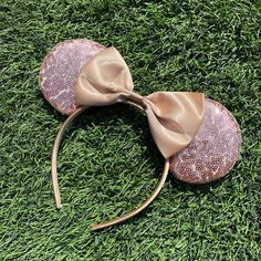 High Quality + Stylish Mouse Ears! *All Photos are unedited/no filter and captured in direct sunlight   I T E M D E T A I L S:   3.3-inch ears Flexible and comfortable Fits Babies to Adults     S H I P P I N G:   USPS First Class Shipping - includes tracking. All orders shipped within 1-3 business days. If you need your order sooner, please message us and we will try our best to ship ASAP! We are not responsible for lost or late orders due to USPS.     R E T U R N S:   While we do not accept returns, please let us know if you have any issues with your order and we will work with you to solve it. Gold Mickey Ears, Rose Gold Mickey Ears, Rose Gold Minnie Ears, Disney World Aesthetic, Comfortable Fits, Disney Ears, Orders Shipped, Minnie Ears, No Filter