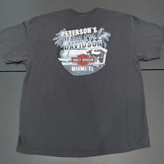 a gray t - shirt with the words detroit's harley davidson on it