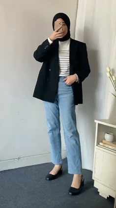 Jeans Outfit For Work, Hijabista Fashion, Outfit Korean Style, Casual College Outfits