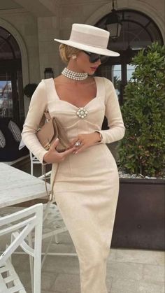 Money Dress, Elegant Outfit Classy, Chique Outfits, Elegant Dresses Classy, Moda Vintage, Mode Inspo, Elegant Outfit, Looks Vintage, Classy Dress