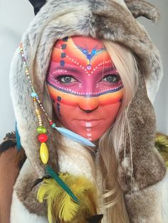 Bohemian Face Paint, Carnaval Make-up, Carnaval Ideas, Henna Pen, Carnaval Outfit, Sharpie Colors, Festival Make Up, Magical Makeup