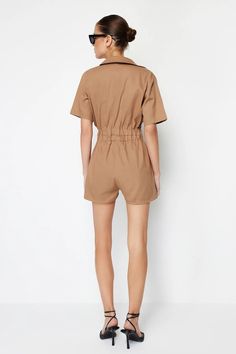 SKU:TWOSS24TU00011 The product on the mannequin is size S/36/8.Material Component: 100% CottonFabric Type: Woven Fitted Jumpsuits And Rompers With Drawstring, Spring Workwear Jumpsuits And Rompers, Short Length, New Fashion Dress, Dress Woman, Woman Style, Style Shirt, Shirt Collar, Women's Fashion Dresses, New Fashion