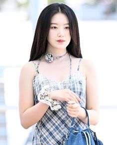 (G)I-DLE Shuhua Airport pic || #Gidle #Shuhua Seoul Airport, G I Dle, Macau, Seoul, Kdrama, Fan, Stars, Quick Saves