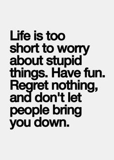 ❤️ Quotes Short Simple, Short Mottos, Yoga Kundalini, Quotes Short, Life Is Too Short, Trendy Quotes, Life Is Short, Too Short