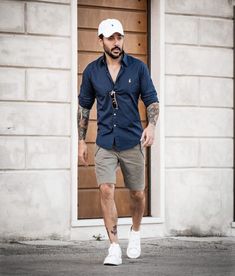 36 Super Cool Summer Outfits For Men To Copy Short Hombre, Summer Outfits For Men, Outfit For Summer, Casual Fashion Trends, Vegas Outfit, Trendy Mens Fashion, Outfits For Men