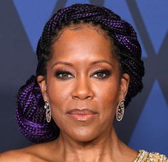 24 Hairstyles That Were Made for One-Shoulder Dresses Regina King Hairstyles, Shoulder Dress Hairstyles, One Shoulder Dress Hairstyles, Naacp Image Awards, Regina King, Entertainer Of The Year, Star Struck, Viola Davis, Different Hair Types