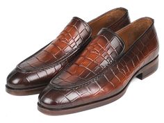 Brown burnished crocodile embossed calfskin upper. Natural antiqued leather sole. Camel leather lining and inner sole. Slip-on style men's loafers. This is a made-to-order product. Please allow 15 days for the delivery. Because our shoes are hand-painted and couture-level creations, each shoe will have a unique hue and polish, and color may differ slightly from the picture. Shoe List, Timeless Shoes, Men's Loafers, Black Man, Shoe Size Conversion, Handmade Shoes, Leather Loafers, Nice Shoes, Loafers Men