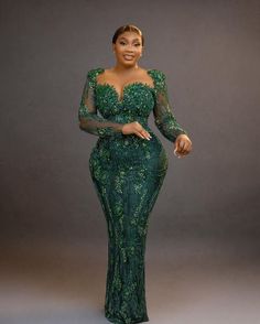 Lace Styles For Wedding Guest, Nigerian Wedding Guest, Asoebi Styles Lace, Latest Lace Styles, Lace Styles For Wedding, Latest Asoebi Styles, Unusual Wedding Dresses, Lace Dress Classy, Nigerian Dress