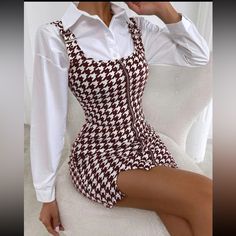 The Material Does Stretch. I Also Have It In Black And White. Fitted White Houndstooth Mini Dress, Fitted White Mini Dress With Houndstooth Pattern, Chic White Houndstooth Dress, Casual Sleeveless Houndstooth Mini Dress, White Houndstooth Dress For Spring, Zip Up Dress, Flare Sleeve Sweater, Green Long Sleeve Dress, Black Strapless Dress