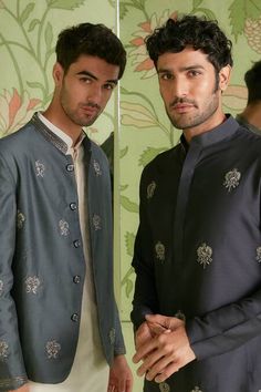 Buy Grey Floral Embroidered Kurta Set For Men by Sanjev Marwaaha Online at Aza Fashions. Gray Resham Embroidery Kurta For Wedding, Gray Festive Sets With Resham Embroidery, Festive Embroidered Gray Sets, Festive Gray Sets For Eid, Festive Unstitched Gray Kurta, Traditional Gray Festive Sets, Traditional Gray Chikankari Embroidery Sets, Gray Traditional Sets With Chikankari Embroidery, Gray Chikankari Embroidery Traditional Sets