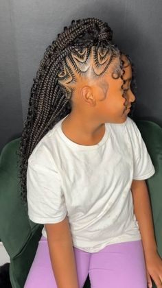 25 Boho Braided Mohawk Hairstyles For A Versatile 5-In-1 Look Braided Mohawk Hairstyles For Kids, Braid Mohawk Black Hair Kids, Braided Mohawk For Black Women, Braided Mohawk Black Hair, Taylor Hairstyles, Braided Ponytail Black Hair, Black Braid Styles, Mohawk Braid Styles, Box Braids For Kids