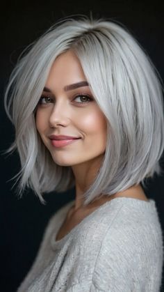 Side Bang Bob Haircut, Platinum Blonde Bob Hairstyles, Curtain Bangs With Bob Haircut, White Bob Haircut, Grey Hair Long Bob, Shoulder Length Gray Hair, Curtain Bangs Bob, Silver Bob