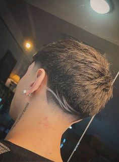 Burst Fade With Design, Haircut For Men Short Hair, Cute Hair Designs, Low Fade Redondo, Back Taper Design, Fade Haircut Designs For Men, Taper Design Haircut