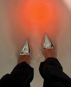 Visual Moodboard, Stile Kylie Jenner, Moodboard Design, 00s Mode, Graphics Pattern, Heels Aesthetic, Dr Shoes, Inspiration Aesthetic, Cool Colors