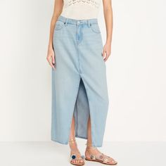 Old Navy Mid-Rise Jean Maxi Skirt Size 6 New With Tags Button Front Belt Loops Zip Fly Front Scoop Pockets Back Patch Pockets Split-Seam Front Fast Shipping Jean Maxi Skirt, Jean Midi Skirt, Mid Rise Jeans, Denim Jean, Denim Skirt, Maxi Skirt, Denim Jeans, Mid Rise, Old Navy