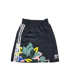 Womens Adidas Originals Floral Print Skirt Size Xs Black. Condition Is New With Tags. Shipped With Usps Ground Advantage. Black Summer Streetwear Skirt, Black Skirt For Summer Streetwear, Black Stretch Skirt For Streetwear, Summer Streetwear Stretch Skirt, Stretch Skirt For Summer Streetwear, Black Streetwear Mini Skirt For Spring, Black Mini Skirt For Spring Streetwear, Fitted Black Skirt With Graphic Print, Spring Graphic Print Skirt