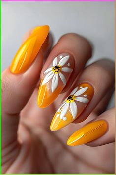 Hello lovelies, I'm back with the promised Halloween nails! My goal was to do (now classic) pumpkin faces that have been done hundred times already but I added something extra - Morgan Taylor Glow in the Dark polish. So now I'm walking around with... Cheerful Nails, Yellow Nail Art, Yellow Nails Design, Fourth Of July Nails, Fun Nail Colors, Bright Summer Nails, Cute Spring Nails, Trendy Nail Art Designs, Cute Summer Nails