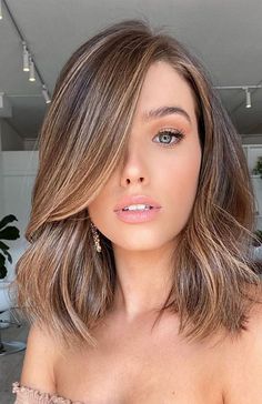 Bob Pendek, Long Fine Hair, Bob Hairstyles For Fine Hair, Shoulder Length Hair Cuts, Haircuts For Fine Hair, Hair Inspiration Color, Shoulder Length Hair, Length Hair, Brunette Hair Color