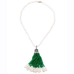 Sautoir 18Kt White Gold Necklace of Cultured Pearls, Moonstones, Green Colored Stones and Diamonds. The tassel suspends 4.25 inches from a 17 inch pearl necklace with 14Kt yellow gold clasp. Emerald Ring White Gold, Antique Cushion Cut Diamond, Drop Necklaces, Art Deco Sapphire Ring, Gold Tassel Necklace, Necklace Art Deco, Natural Pearl Necklace, Diamond Earrings Studs Round, Gold Diamond Earrings Studs