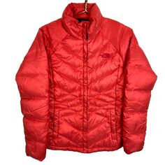 The North Face Women's Puffer Jacket Small Pink 550 Down Full Zip Size/Measurements (Based in inches) Size - Small Pit to pit - 18.5" Length - 25" Condition / Details Dirt stains on the front and on both sleeves Combined Shipping: We provide combined shipping, please contact us for a quote Red The North Face Puffer, Red The North Face Winter Outerwear, Red Puffer Jacket With Pockets For Cold Weather, Doudoune The North Face, Red Puffer Jacket With Pockets, Red Nylon Puffer Outerwear, Dirt Stains, Puffer Jacket Women, North Face Women