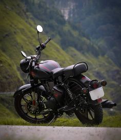 Royal Enfield Bike with Black & Red colour combinations - KovaiKothanar Red Colour Combinations, Royal Enfield Bike, Classic 350 Royal Enfield, Jeep Wallpaper, Enfield Bike, Bullet Bike Royal Enfield, Photoshop Backgrounds Backdrops, Black Bullet