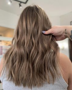 Mushroom Bronde 🍄 • • • • #utahhairstylist #utahhair #utahcountyhair #slchairstylist #mushroomblonde Bronde Haircolor Brunettes Summer, Teddy Bronde, Mushroom Bronde, Mushroom Blonde Hair, Hair Toning, Mushroom Blonde, Cool Blonde Hair Colour, Dark Blond, Beige Blonde Hair