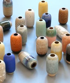 Yuki Vase Mini - More Colors Studio Arhoj - BEAM // Design Store Small Ceramic Vases Pottery, Tiny Vases, Box Crafts, Pottery Inspo, Japan Traditional, Cardboard Box Crafts, Clay Things, Japanese Word, Handmade Ceramics Vase