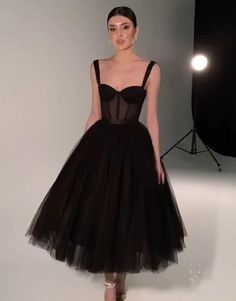 Tea Length Prom Dress, Black Homecoming Dress, Prom Dress Evening, Black Prom Dress, Black Prom, Pretty Prom Dresses, فستان سهرة, Prom Outfits, Tulle Prom Dress