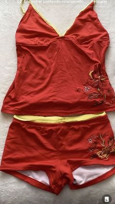 Summer Swimming Outfits, Tankini Swimsuits Aesthetic, Cute Swimming Suits Aesthetic, 2000s Tankini, Cute Tankinis, Tankini Aesthetic, Cute Tankini, Swimsuit Aesthetic, Pretty Swimsuits