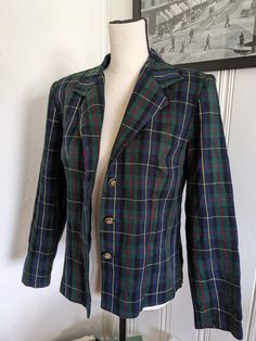 Great classic plaid button up shirt /blazer in good vintage condition  Size 10 Sag Harbor Blazer Top, Sag Harbor, Womens Blazers, Plaid Blazer, Plaid Pattern, Blazer Suit, Button Up Shirts, Suit Jacket, Button Up