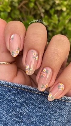 Colorful Nails, Uñas Acrilicas, Oval Nails, Nail Art Summer, Floral Nails, Short Acrylic Nails, Nail Arts