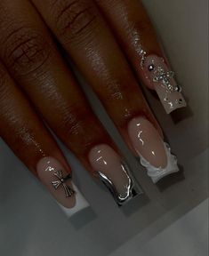 Romeo Santos Concert Nails, Medium Nails Baddie, Medium Length Nails With Gems, White Prom Nails Short, Short Birthday Acrylic Nails, Med Nail Designs, French Birthday Nails, Nail Designs Birthday Ideas, Unique Acrylic Nails Short