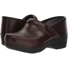 Dansko XP 2.0 Functional Closed Toe Clogs With Rubber Sole, Functional Closed Toe Clogs With Removable Insole, Classic Slip-resistant Clogs For Work, Classic Slip-resistant Workwear Clogs, Classic Workwear Slip-resistant Clogs, Leather Clogs With Slip-resistant Round Toe, Leather Slip-resistant Clogs For Outdoor, Modern Round Toe Clogs For Outdoor, Modern Round Toe Outdoor Clogs