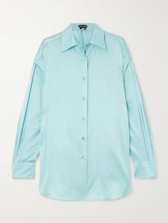 TOM FORD's shirting exudes the kind of glamour that devotees will recognize instantly. Made from turquoise stretch-silk satin, this one fits oversized and has buttoned cuffs for definition. Wear yours with the matching pants for the full impact of power dressing. Tom Ford Clothing, Power Dressing, Satin Shirt, College Outfits, Silk Shirt, Mr Porter, Oversized Shirt, Black Blouse, Net A Porter