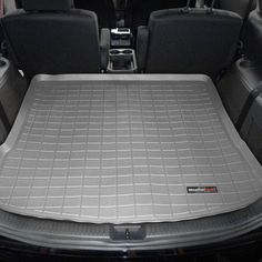 the trunk mat is clean and ready to be used