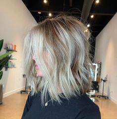 Shorter Haircuts For Women, Shorter Haircuts, Kids Bob Haircut, Bob Hairstyle Ideas, Kids Bob, Wine Hair Color, Medium Short Haircuts, Short Haircuts With Bangs, Tutorial Ideas