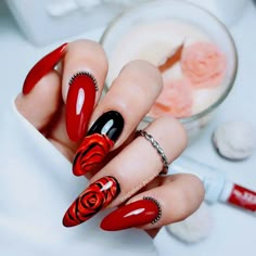 Rose Nail Designs, Red Almond Nails, Rose Nail Design, Almond Nails Ideas, Red Almond, Almond Nail Art, Red Gel Nails, Gel Nail Ideas, Glitter Nails Acrylic