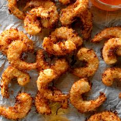 fried shrimp with dipping sauce on the side