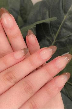 Light Brown Tips Nails, Brown Tipped Almond Nails, Light Brown Tip Nails, Fall Nails 2023 French Tip, Creme And Brown Nails, Small Brown French Tip Nails, Brown Almond French Tip Nails, French Tip Acrylic Nails Brown, Brown Nails With White Tips