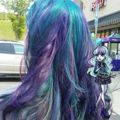 Natural Hair Color Remover, Cheshire Cat Hair Color, Purple And Blue Hair Ombre, Purple Hair With Light Purple Highlights, Hair Color Combo Ideas, Colors To Dye Ur Hair, 2000s Hair Dye, Purple And Pink Hair Color Ideas, Blue Raccoon Tail Hair